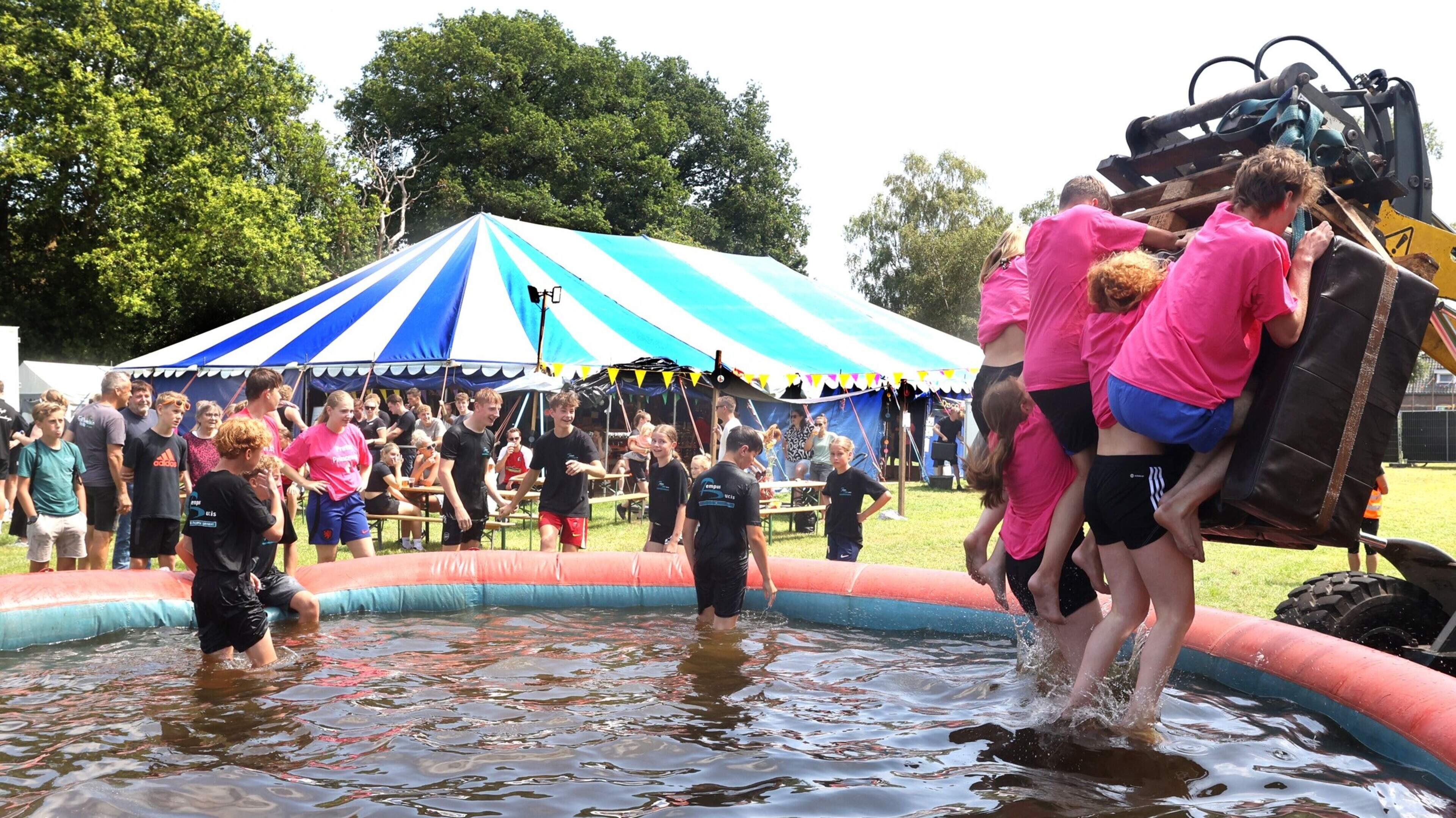 Dorpsfeest brengt Blesdijke drie dagen samen